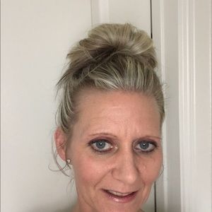 Meet your Posher, Toni